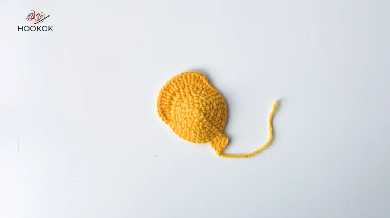 Middle petal tip detail