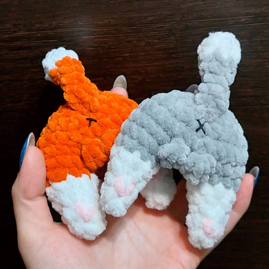 Crochet a Hilarious Cat Butt Keychain: The Quirky DIY Gift Everyone Will Love
